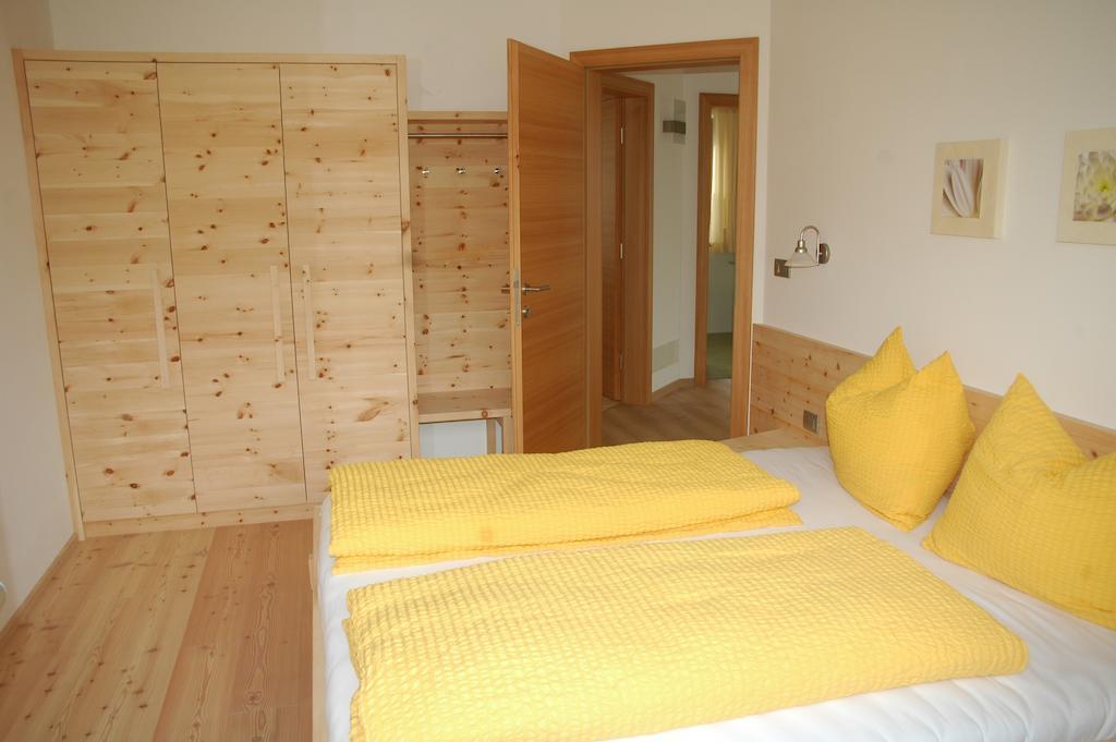 Ferienwohnung Lavendelhof Eppan an der Weinstraße Zimmer foto